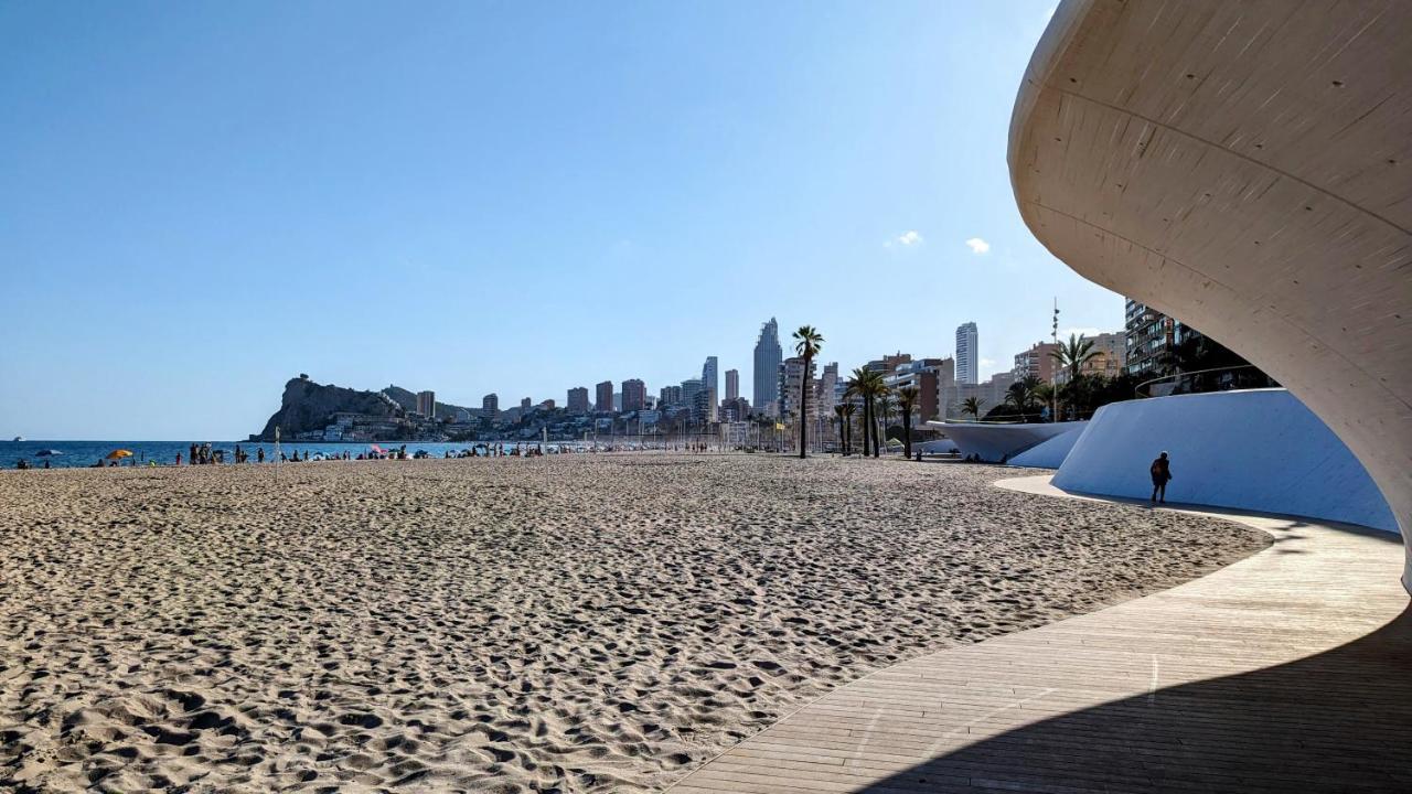 Sunset Waves Wow Apartment Benidorm Luaran gambar