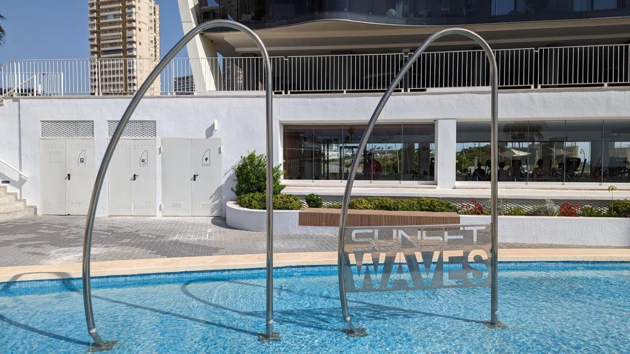 Sunset Waves Wow Apartment Benidorm Luaran gambar